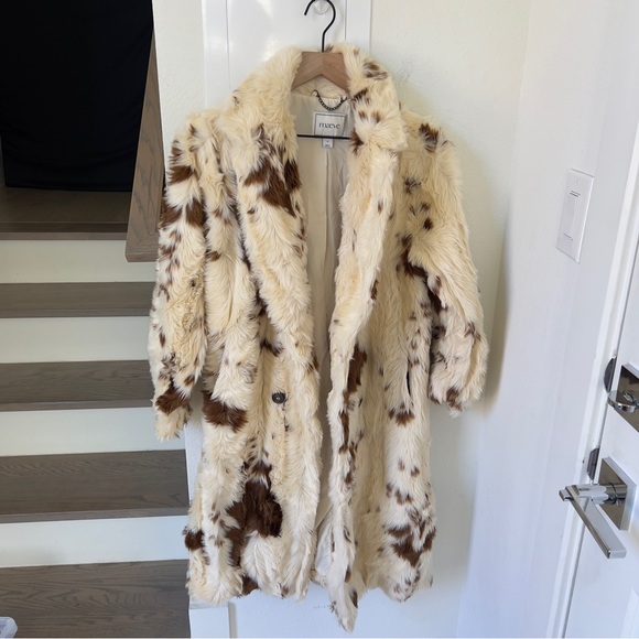 Anthropologie Maeve Grand Glam Faux Fur Coat Long Jacket in Cream and Brown - Picture 3 of 8